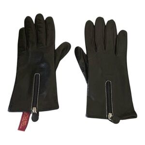 Cole Haan Women’s Black Leather Gloves With 100% Silk Lining Size 7 1/2 . NWOT